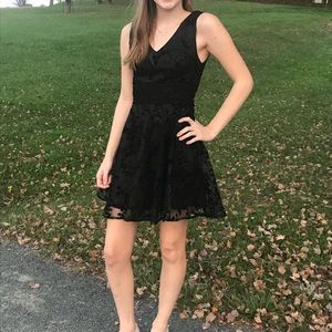 Beautiful black lace formal dress!